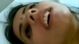 तमिल हाउसवाइफ का ड्राइवर से सेक्स अफेर एमएमएस