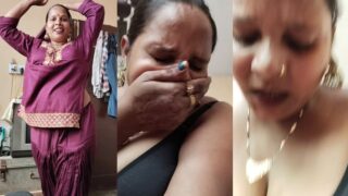 देसी चेटर भाभी सेक्स का मजा ले रही है लवर क साथ